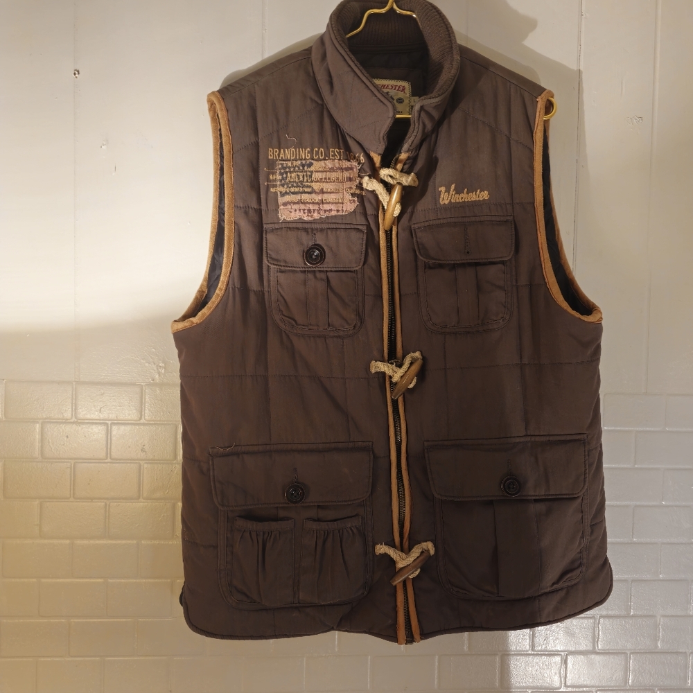Winchester Vest company established 1866. Trendy vest for any age  sizeL